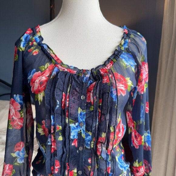 3 For $25! Gilly Hicks Sheer Navy  Floral 3/4 Sleeve Shirt - Picture 5 of 8